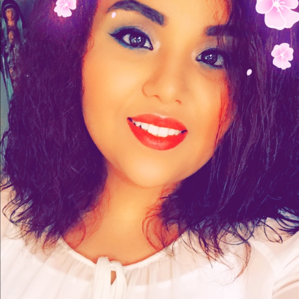 Meet your Posher, Paloma